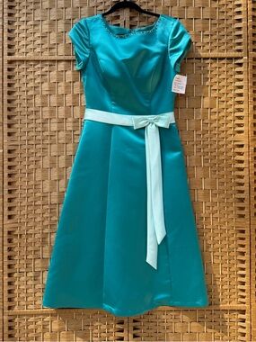 Bella Formals By Venus Mini Turquoise‎ Dress Women’s Size 10